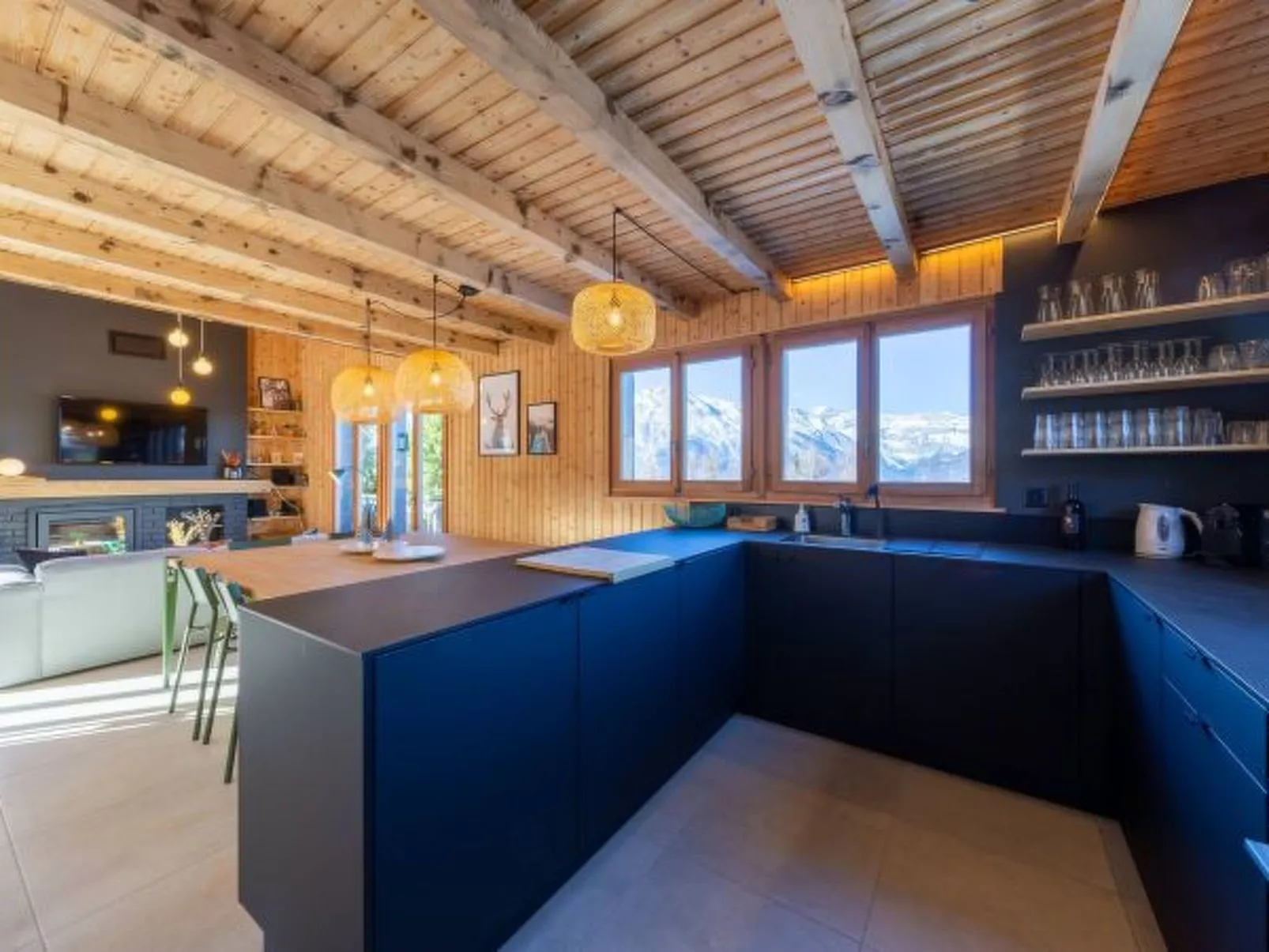 Chalet La Chenevière - Binnen