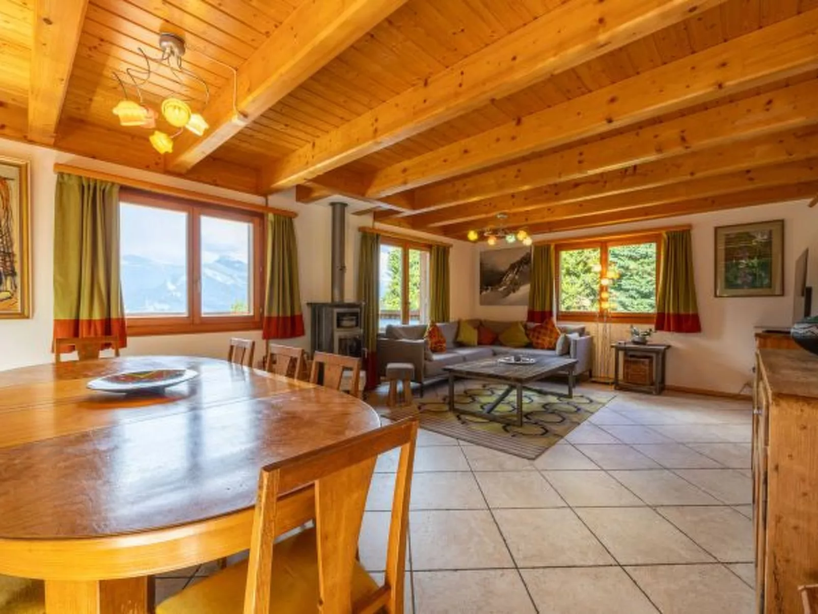 Chalet La Vue - hammam, pet friendly, amazing view - Binnen