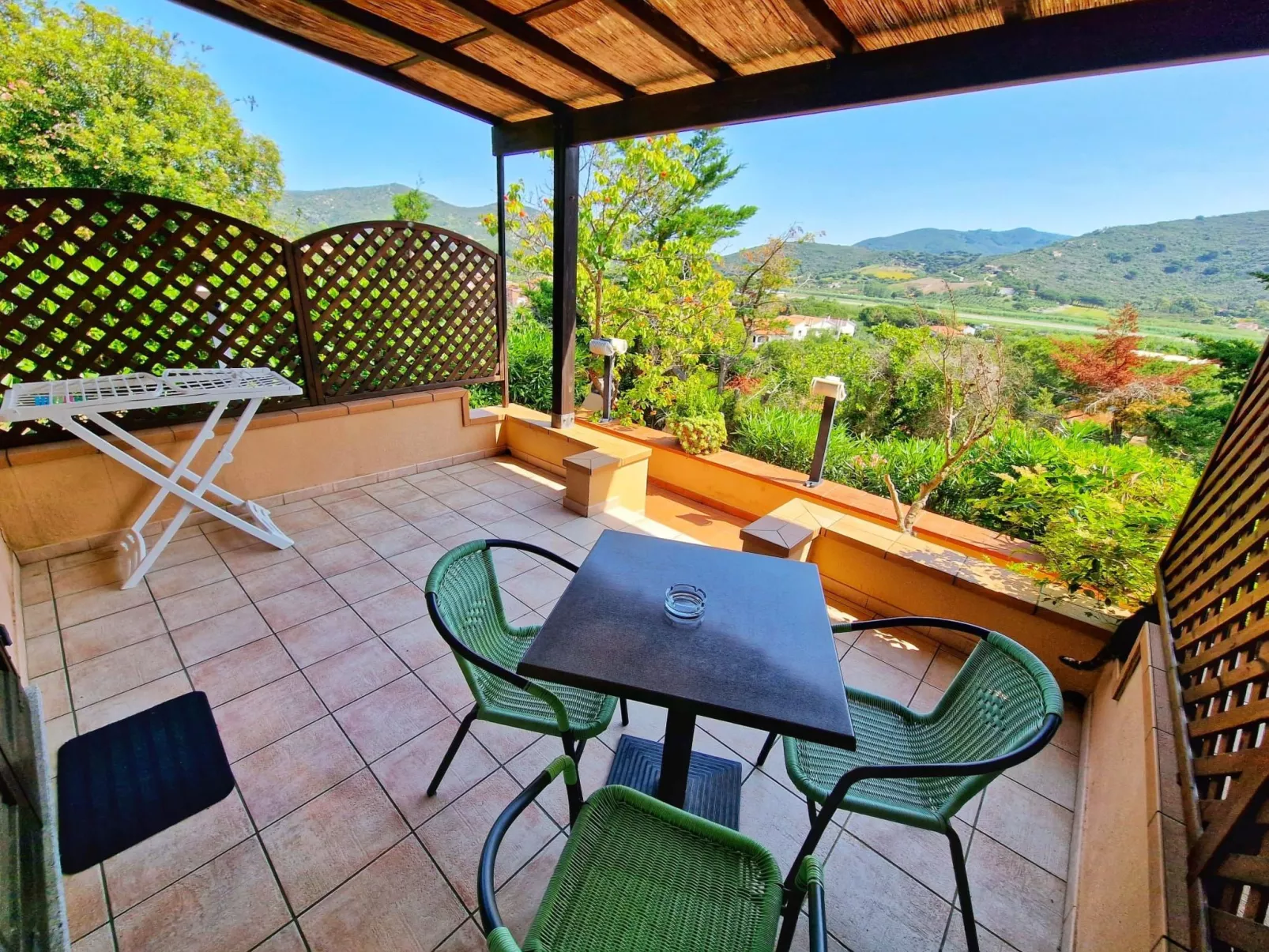 Ein-Zimmer-Wohnung 3 Betten - Buiten