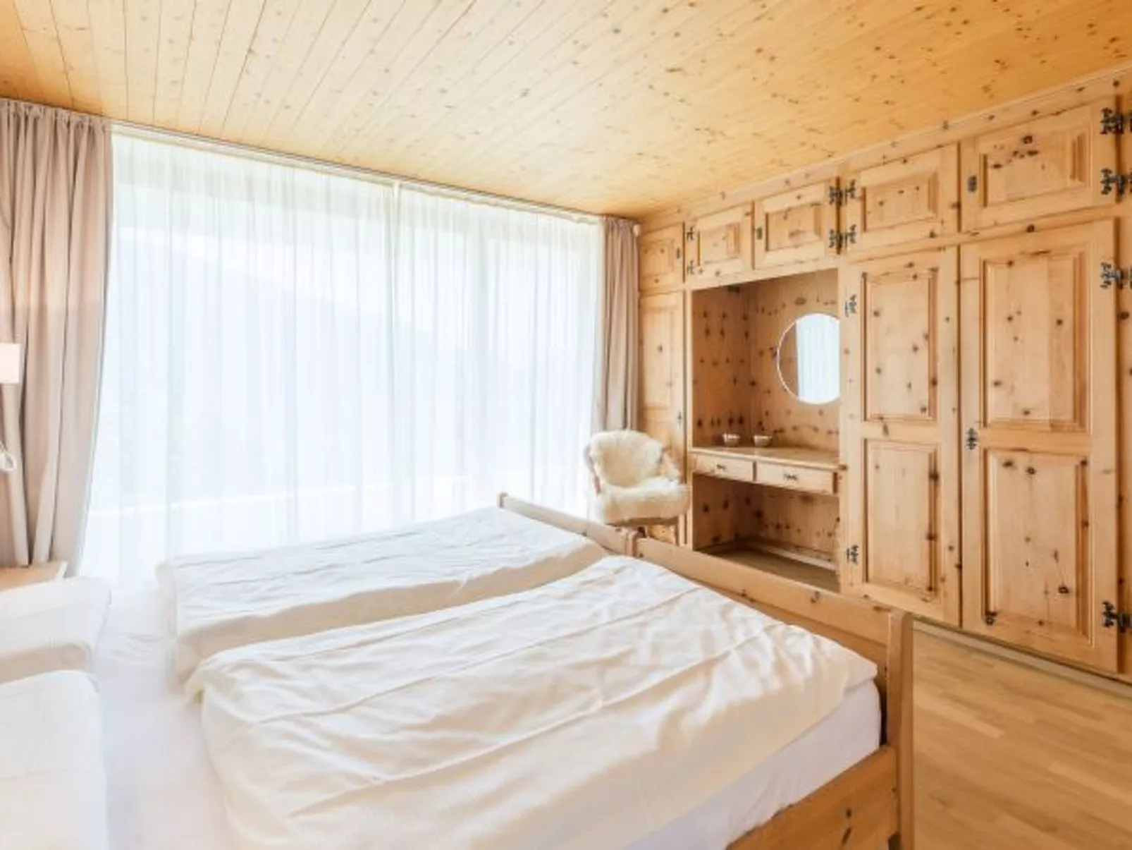 Panorama Salums - Binnen