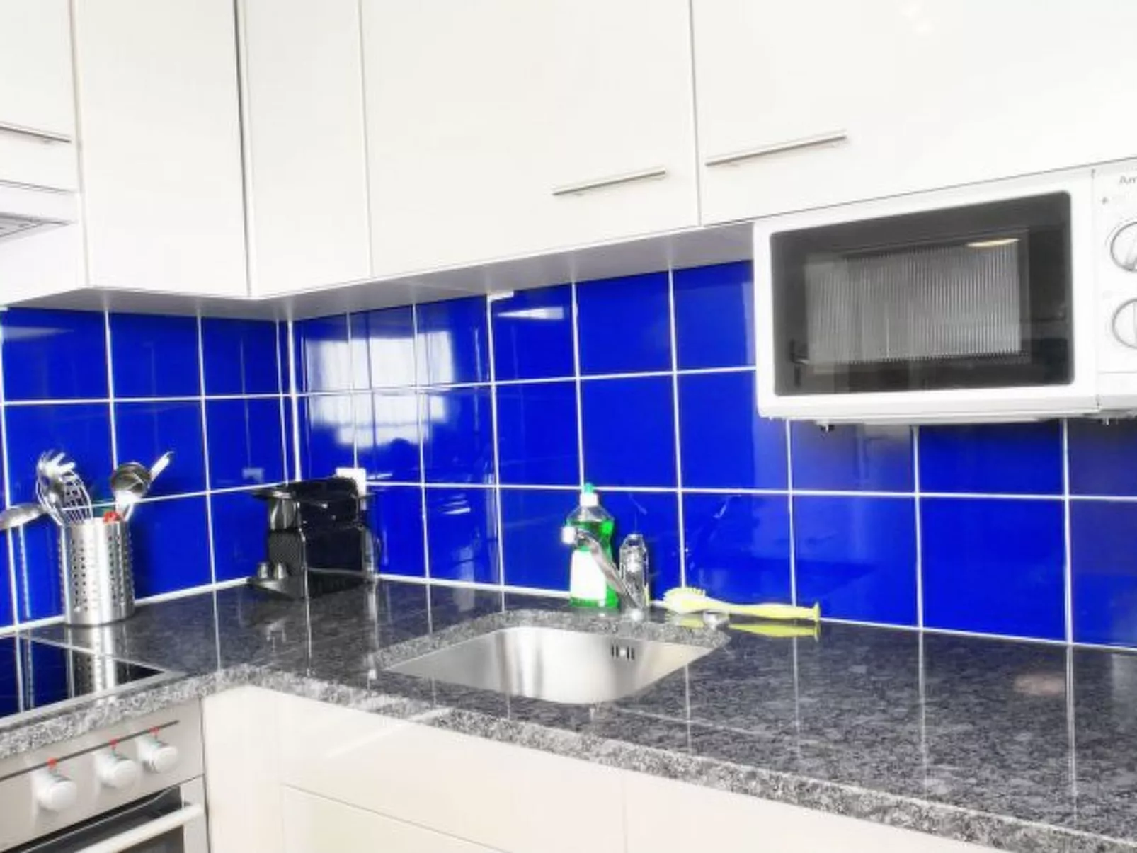 ZH Blueberry lV - Oerlikon HITrental Apartment - Binnen