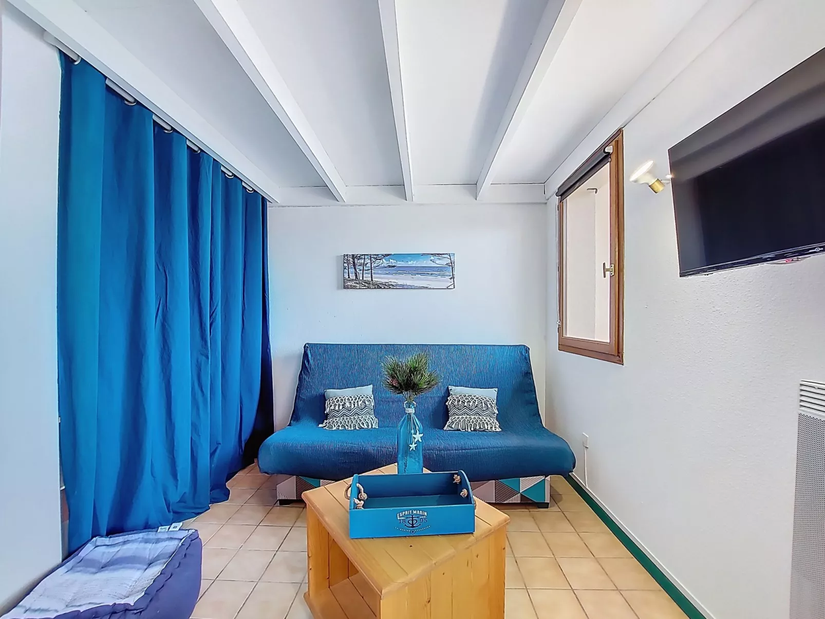 Les Soleils Rouges - Binnen