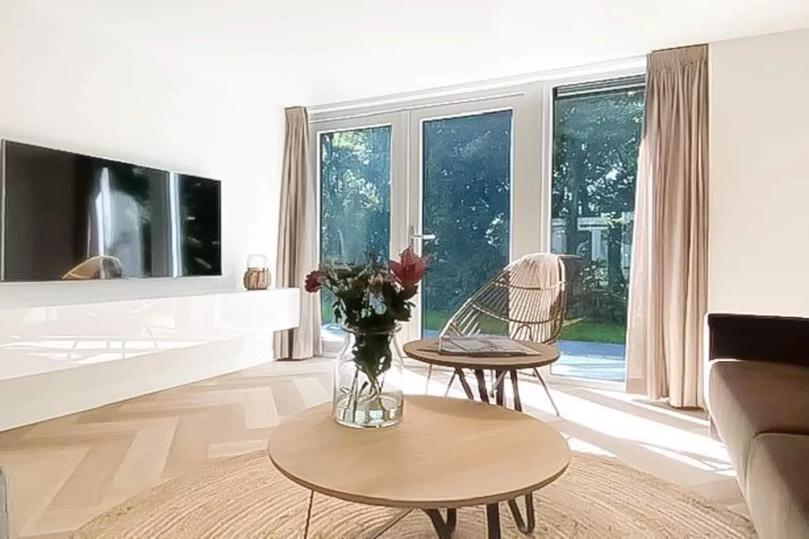 Hip in Sint Maarten - 79 - Woonkamer