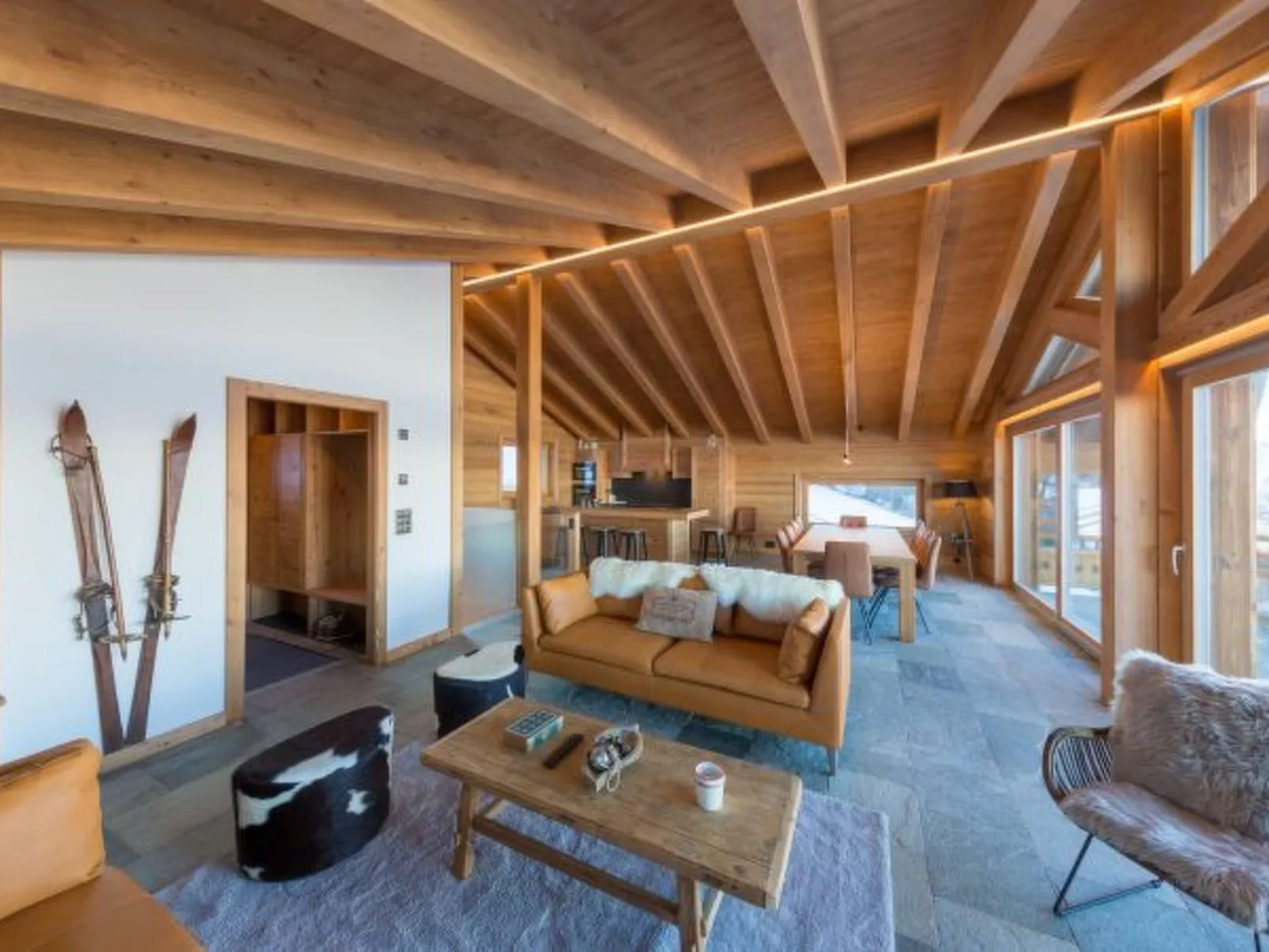 Chalet Oak Tree amazing, sauna, ski-in/out - Binnen