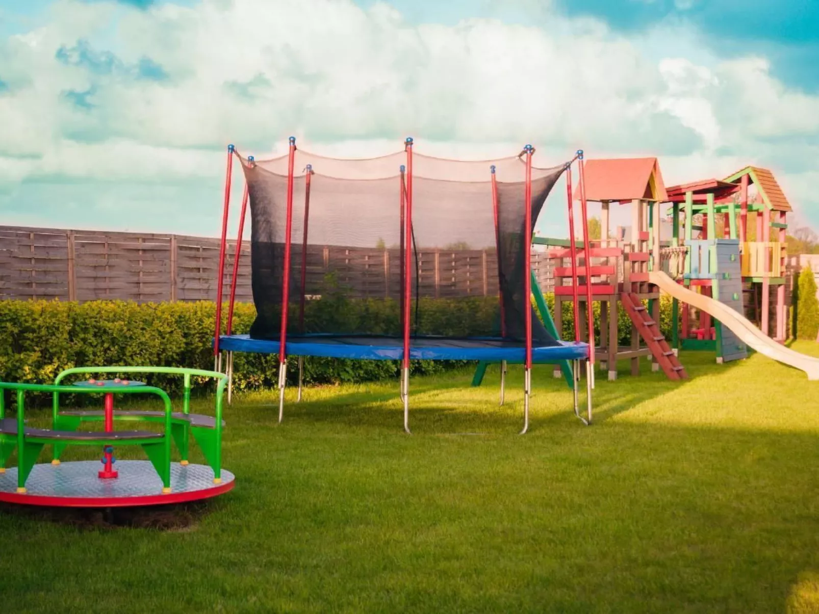 "Ferienwohnung" mitten im Grünen - Buiten