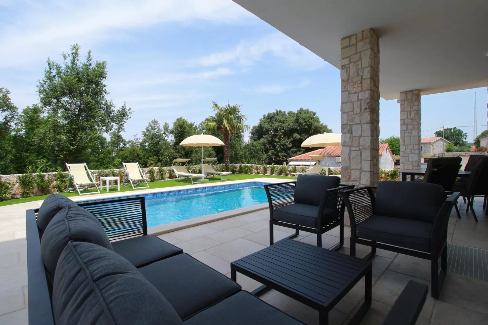 Villa Sara-Terrasbalkon