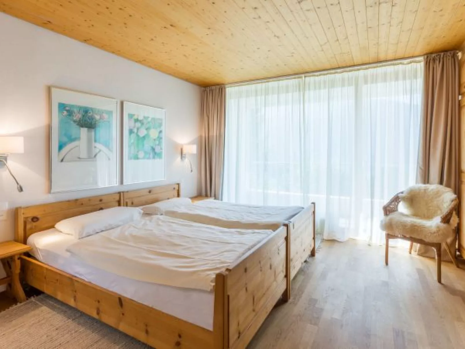 Panorama Salums - Binnen