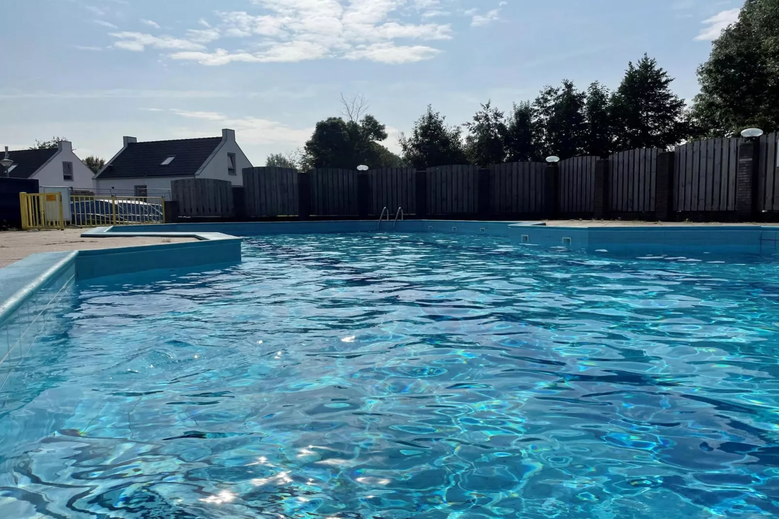 Dromen in de duinen - 51 - Zwembad