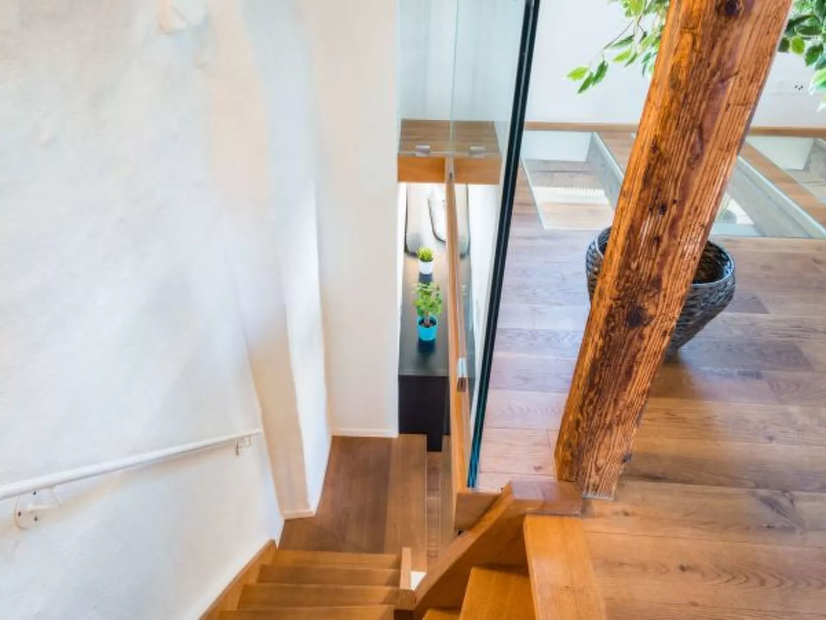 ZH Maisonette 4 - HITrental Schmidgasse Apartment - Binnen