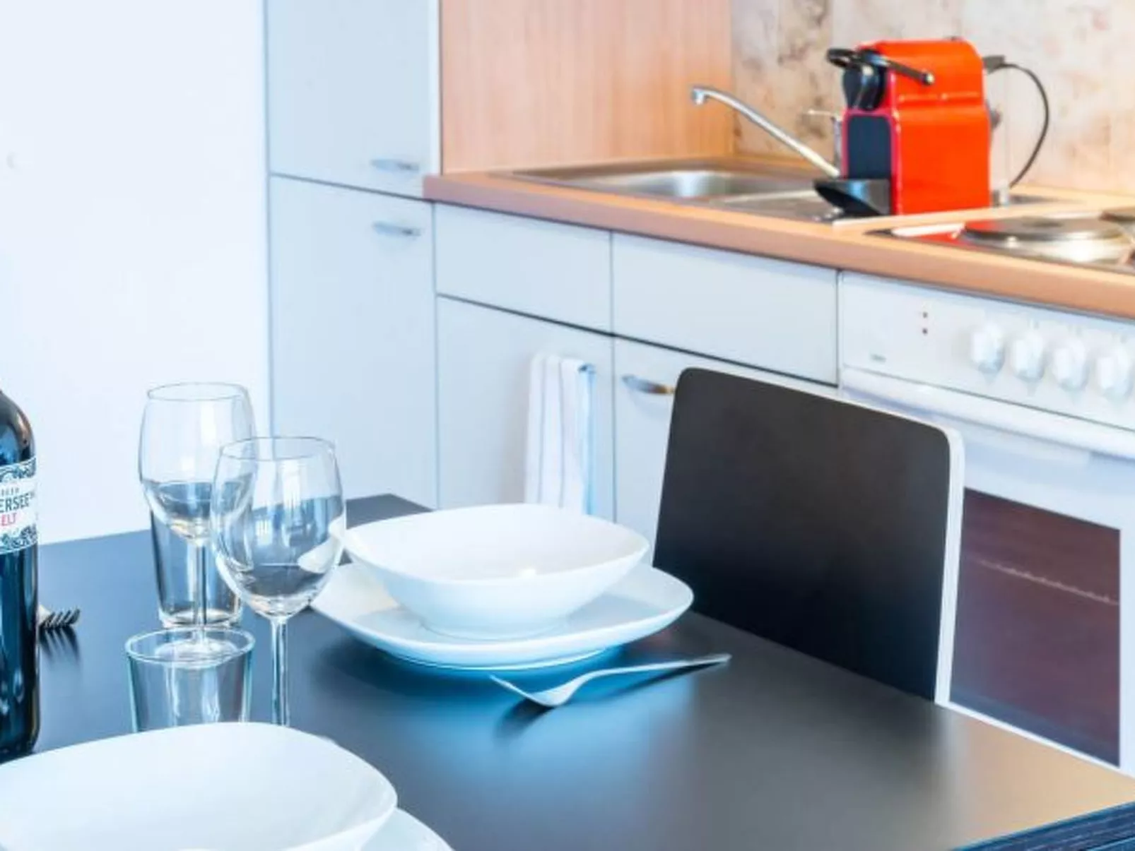 ZH Doerfli 4 - HITrental Apartment - Binnen