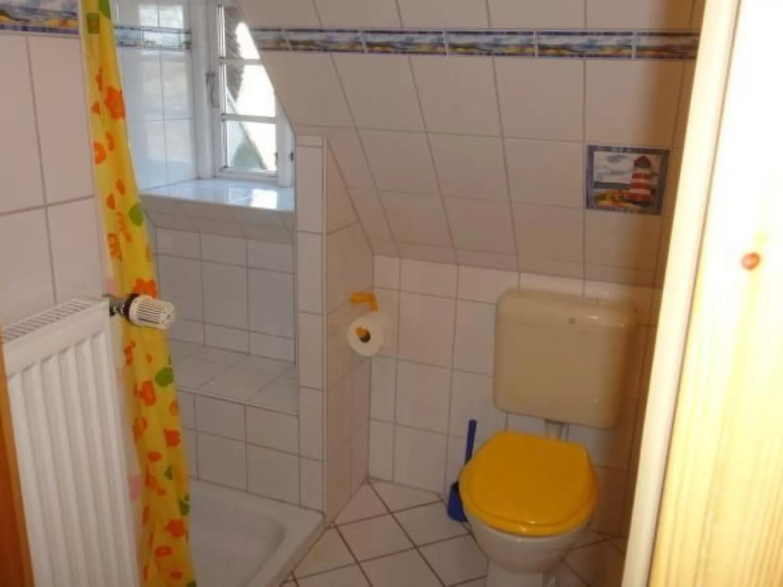 Wohnung in einem reetgedeckten Friesenhaus aus dem Jahr 1860 - Binnen