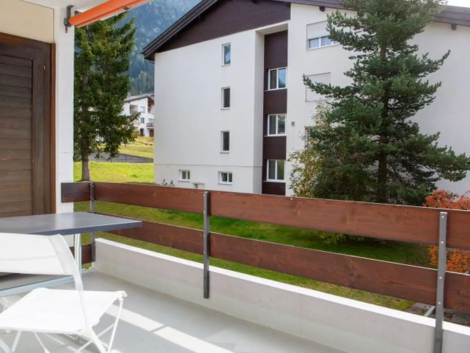 Crapera Lenzerheide Zentrum - Buiten