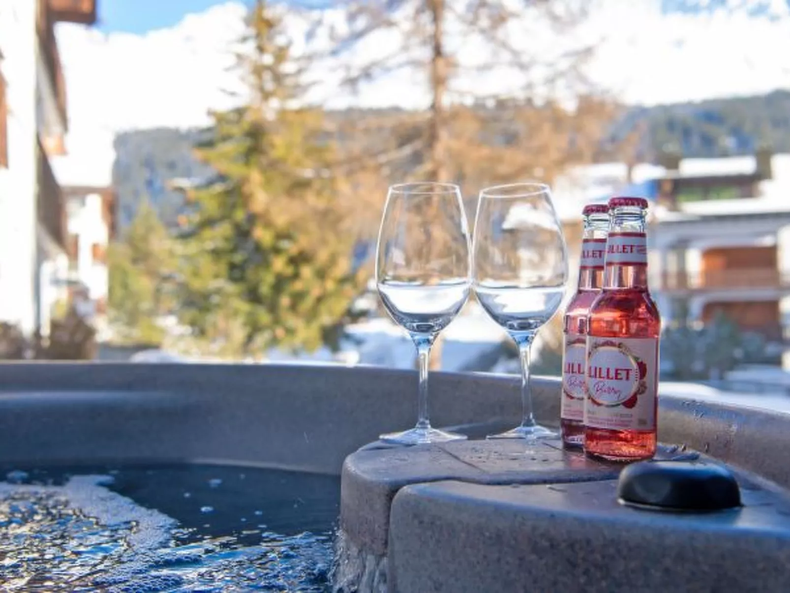 Mit privatem Whirlpool für 4 Personen Casoja Lenzerheide - Buiten