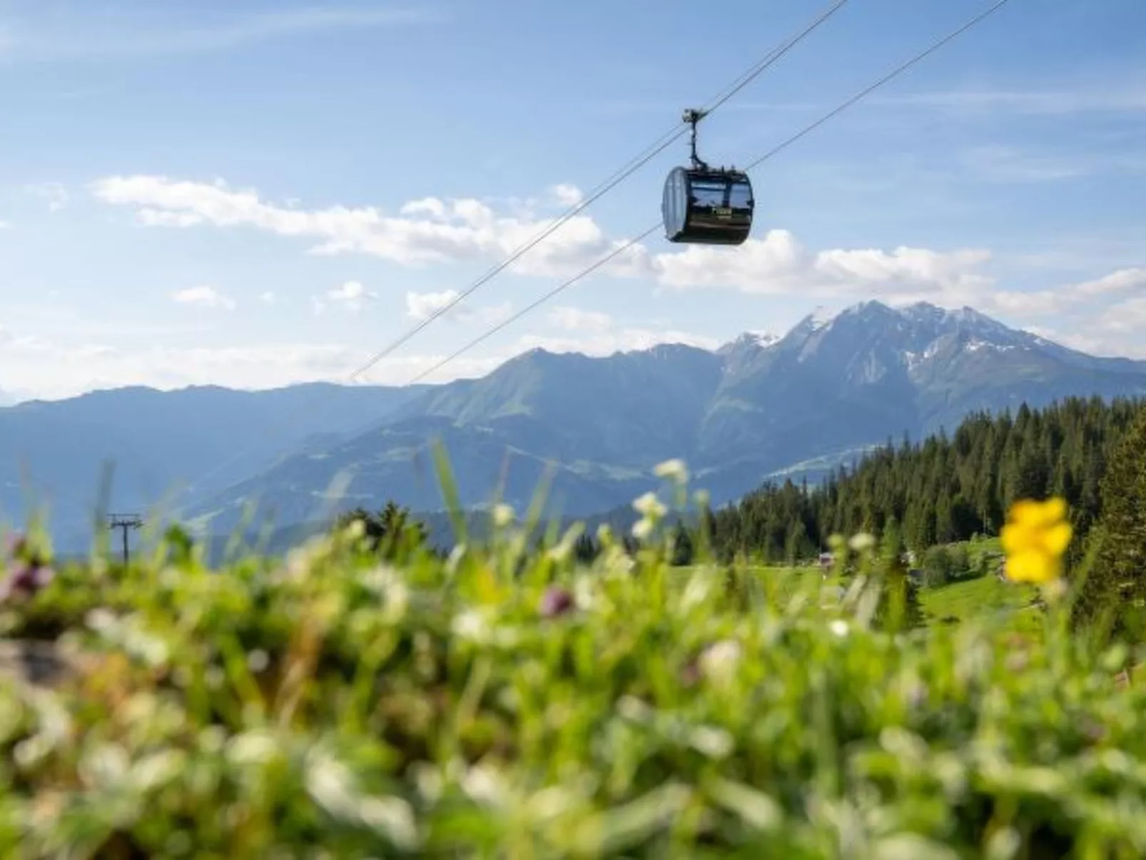 Casa Laret 6-12 - Buiten