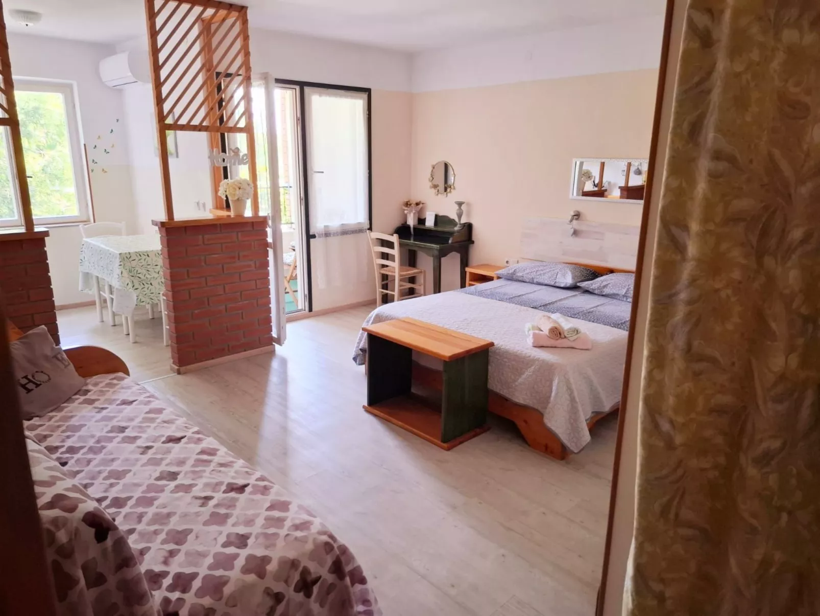 'Kate' mit Balkon - Image-tags.info