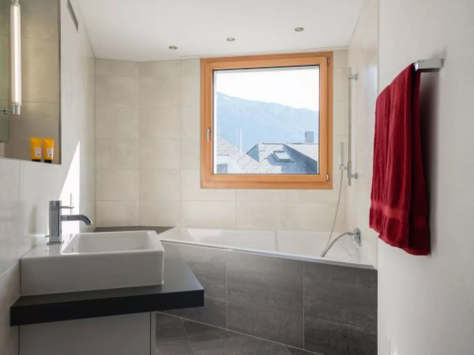 Prada Biala - Binnen