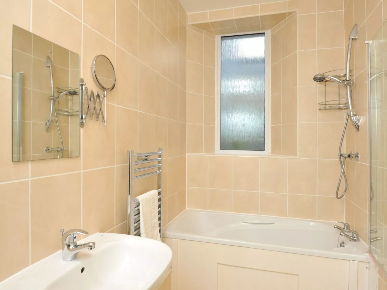 In Torquay - Image-tags.info