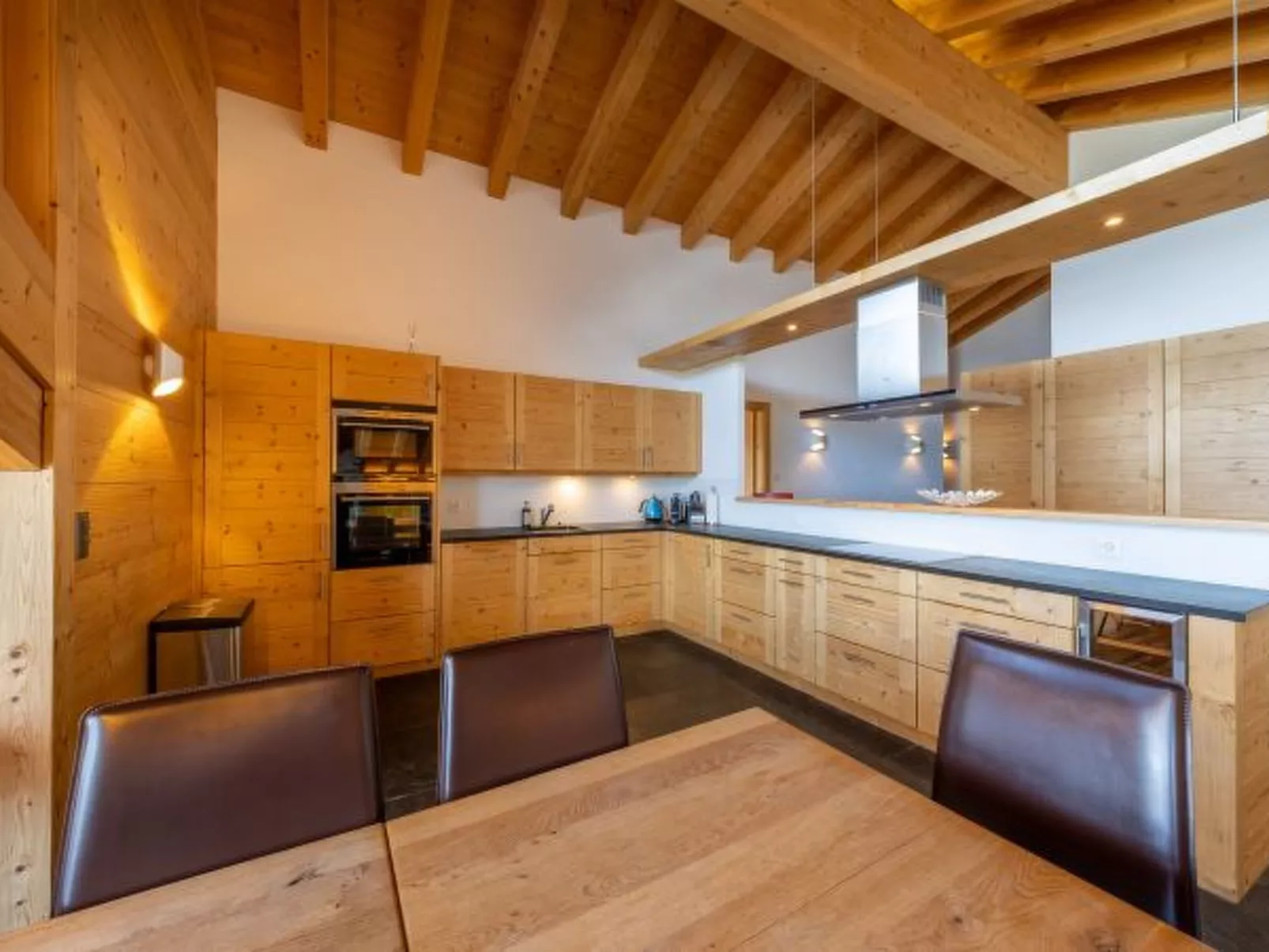 Montagnard 12 - Spa Access - Binnen