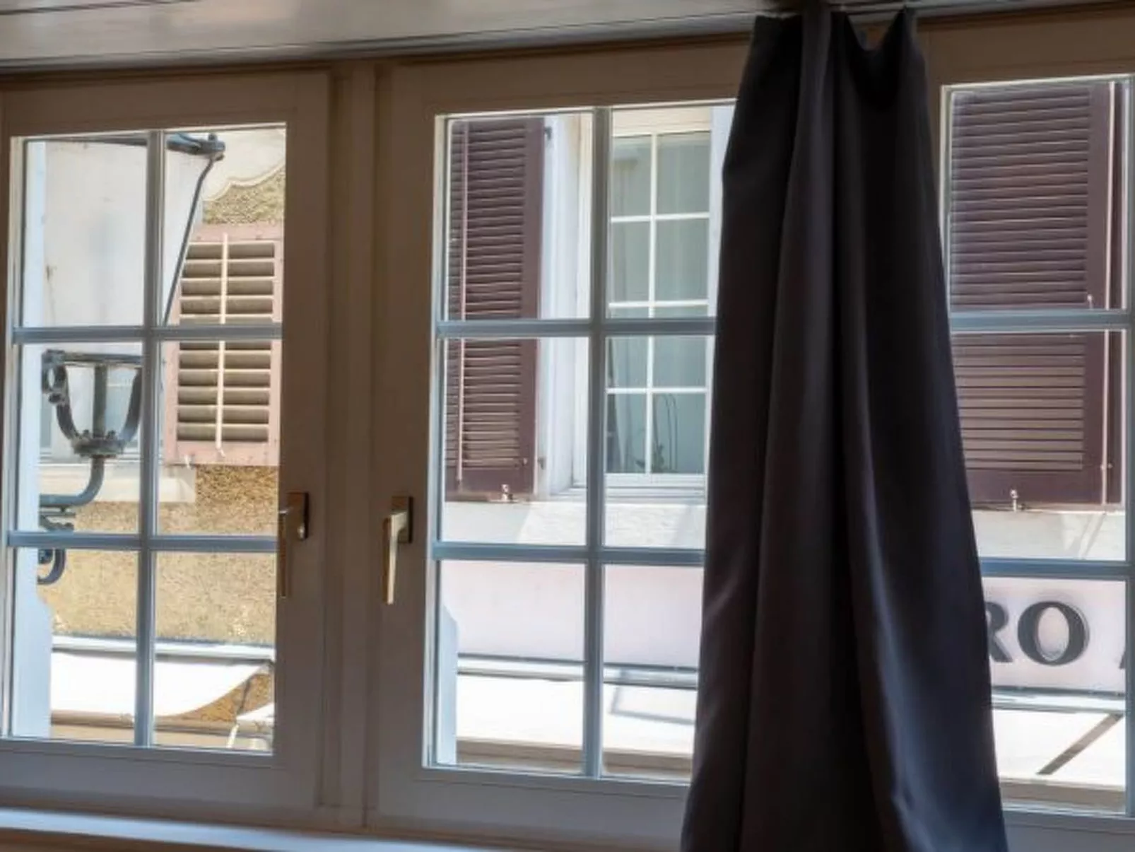 ZH Doerfli 1 - HITrental Apartment - Binnen