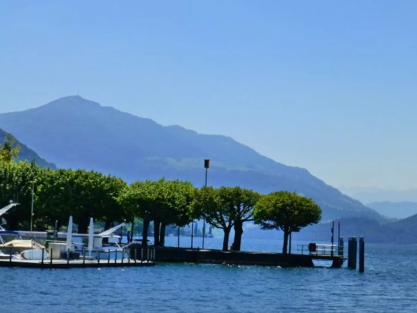 ZG Zeughausgasse IV - HITrental Apartment - Buiten