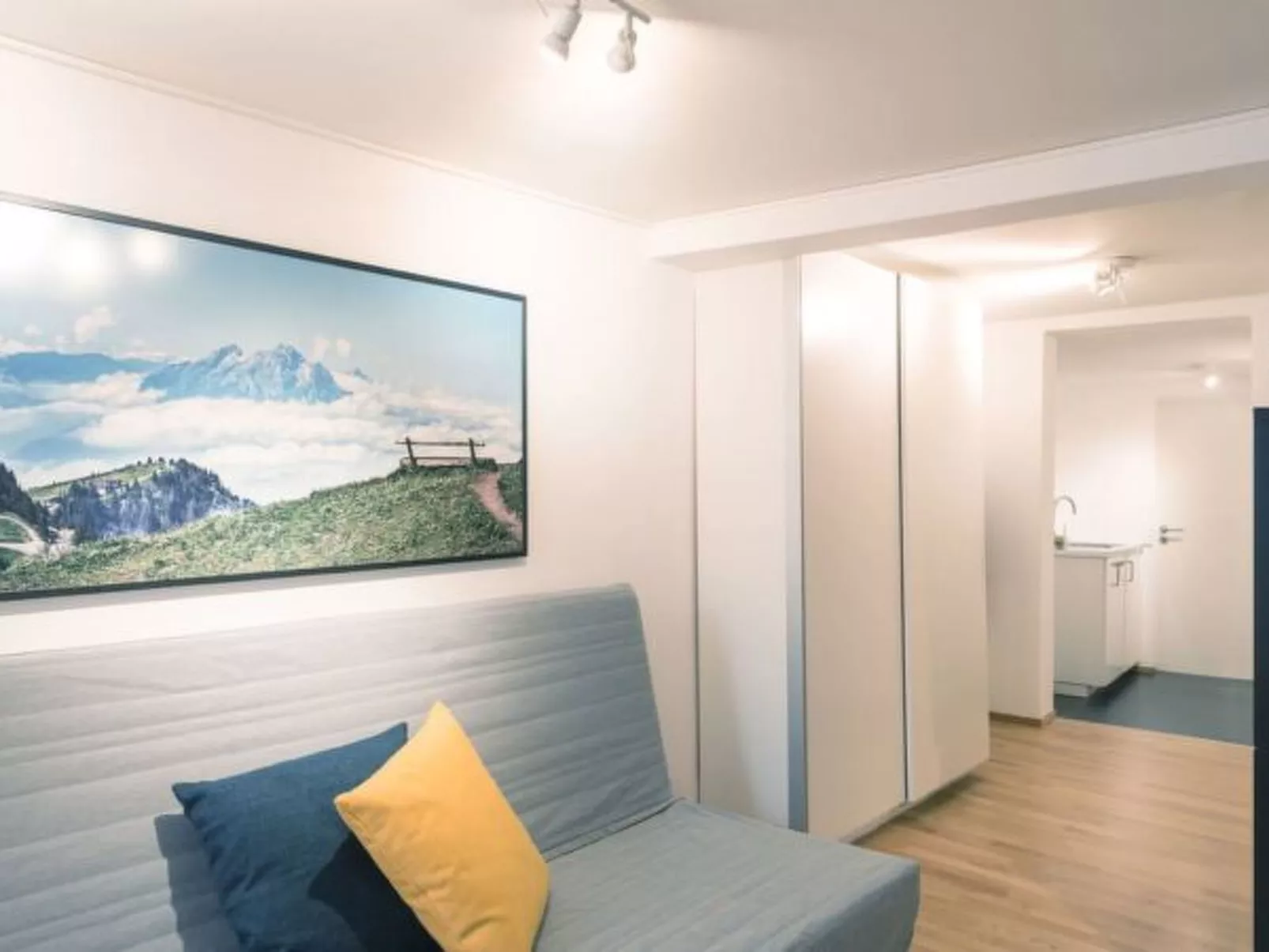 LU Mercury lll - Old Town HITrental Apartment - Binnen