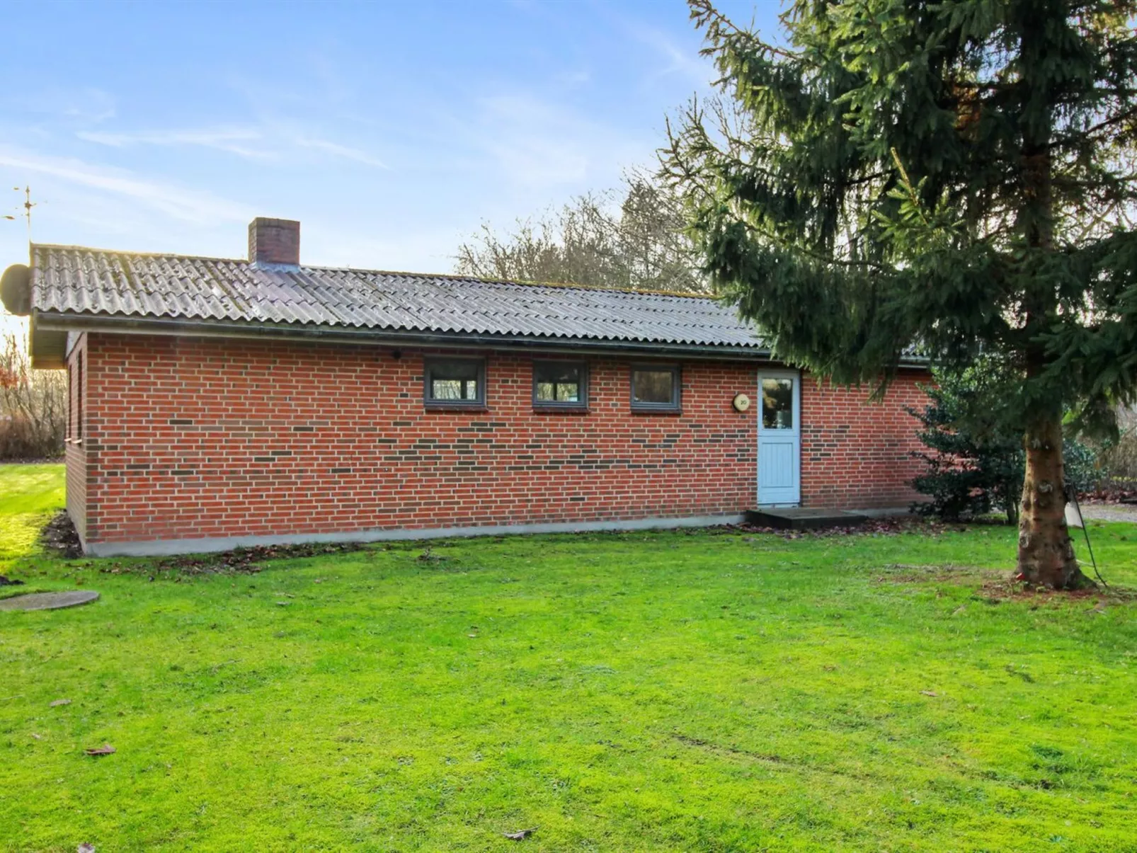 "Kate" - 700m to the fjord - Buiten