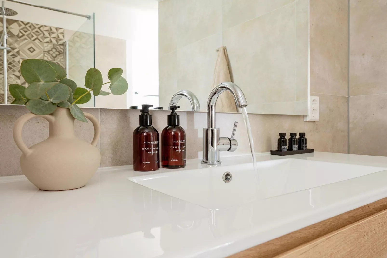 Buiten aan Zee - 54 - Badkamer