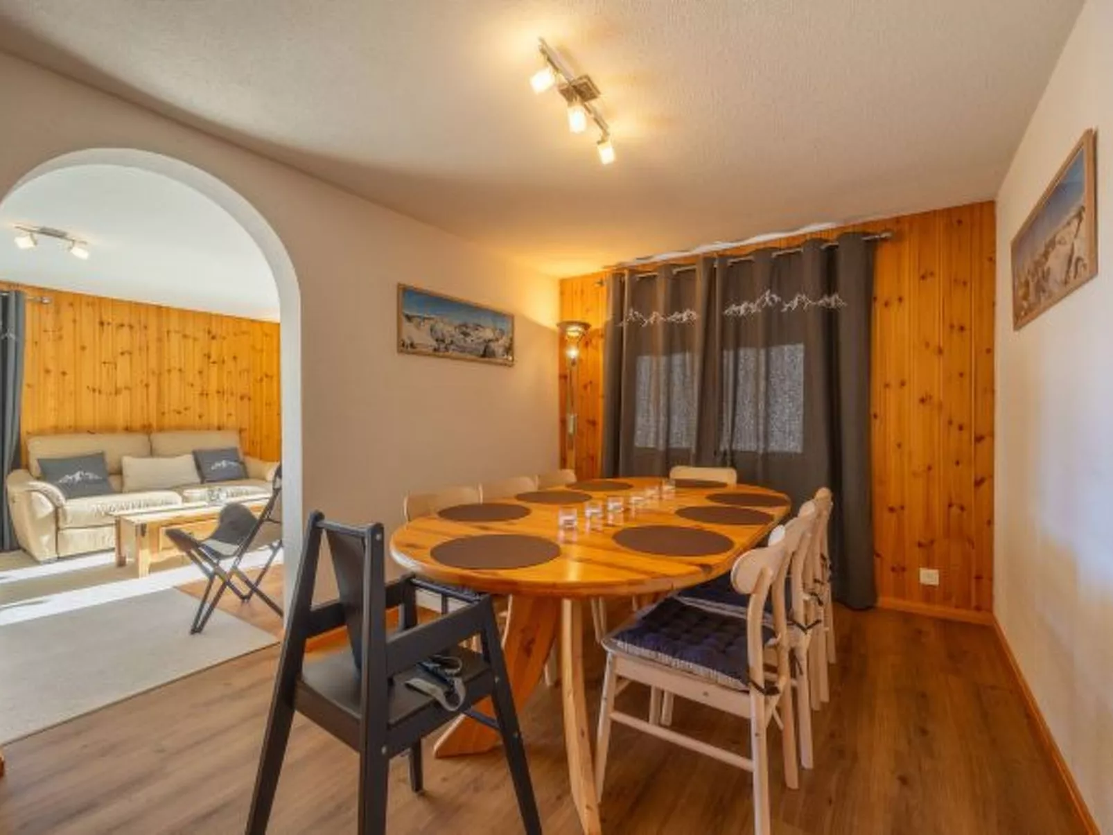 Les Busards 18 - centre Nendaz - Binnen