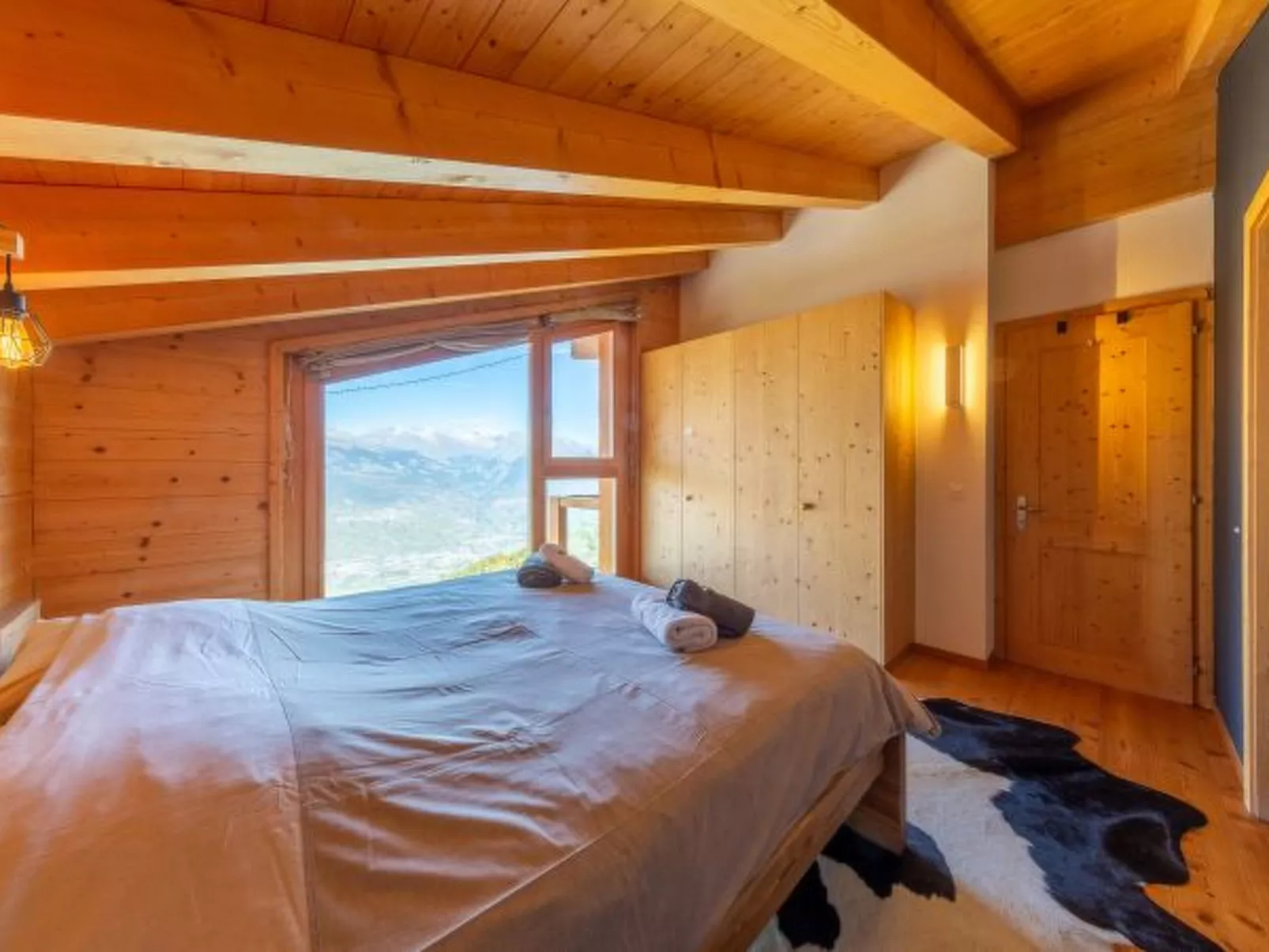 Chalet Ciel Etoilé - vue splendide - Binnen