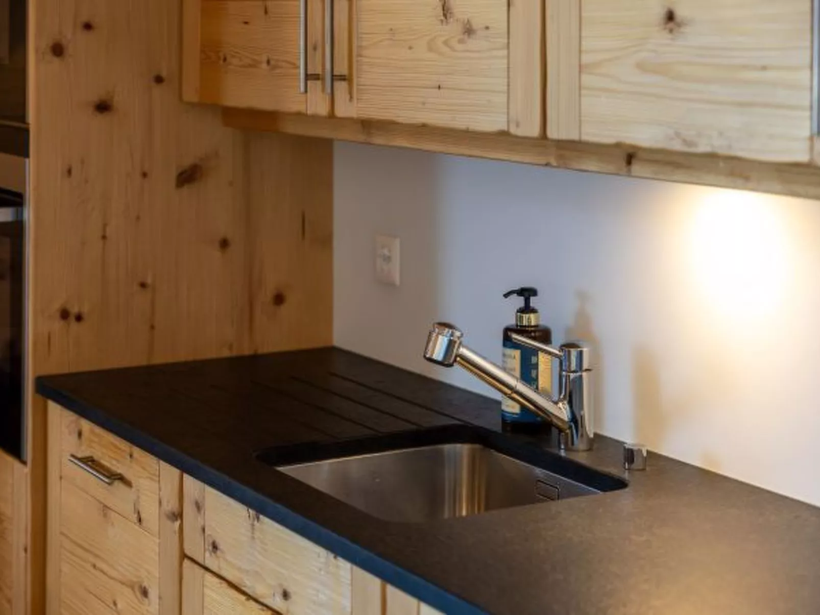 Montagnard 12 - Spa Access - Binnen