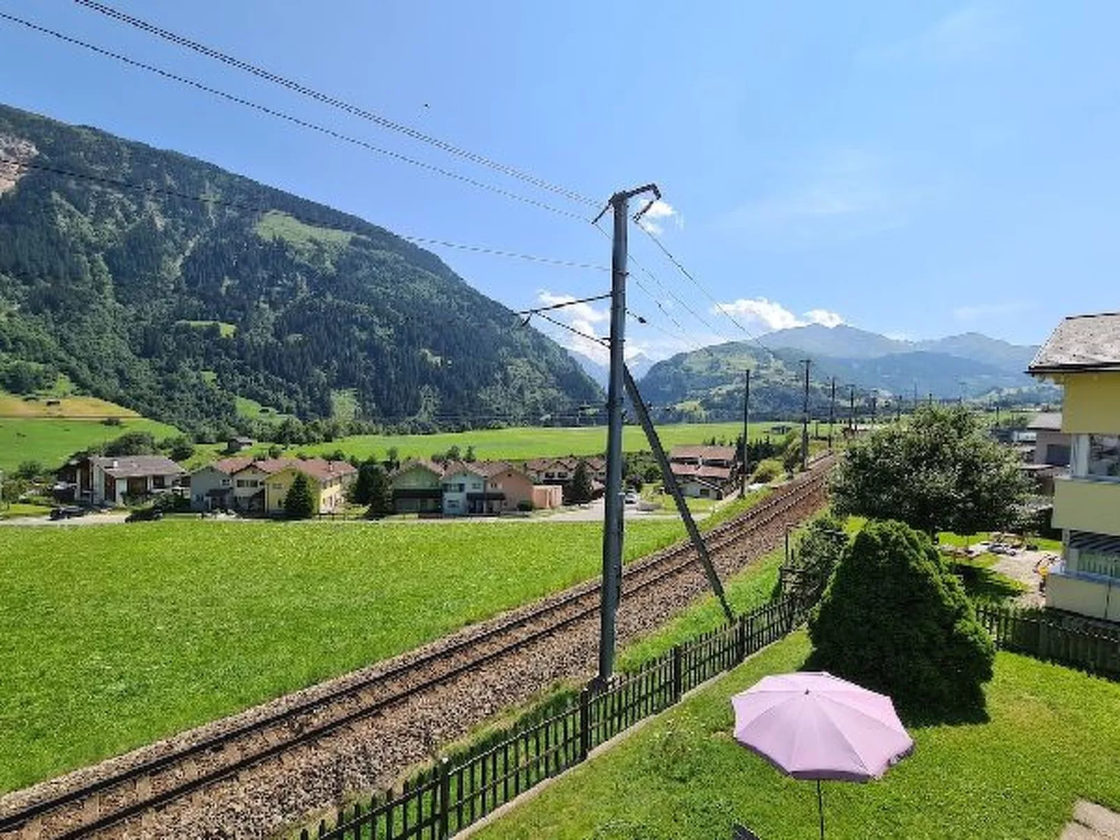 Alpine Retreat & Sauna - Buiten