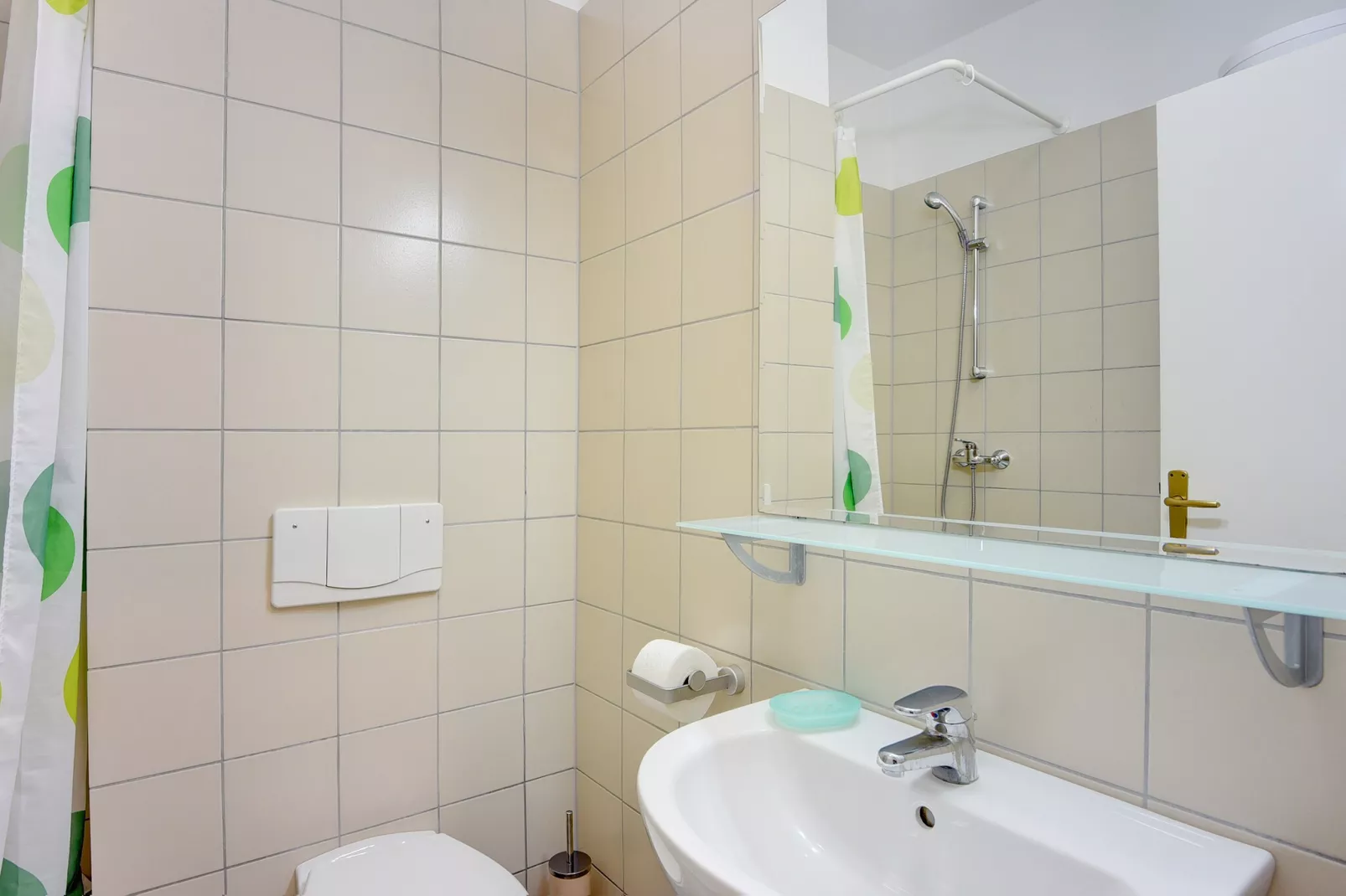Anna 6 - Badkamer