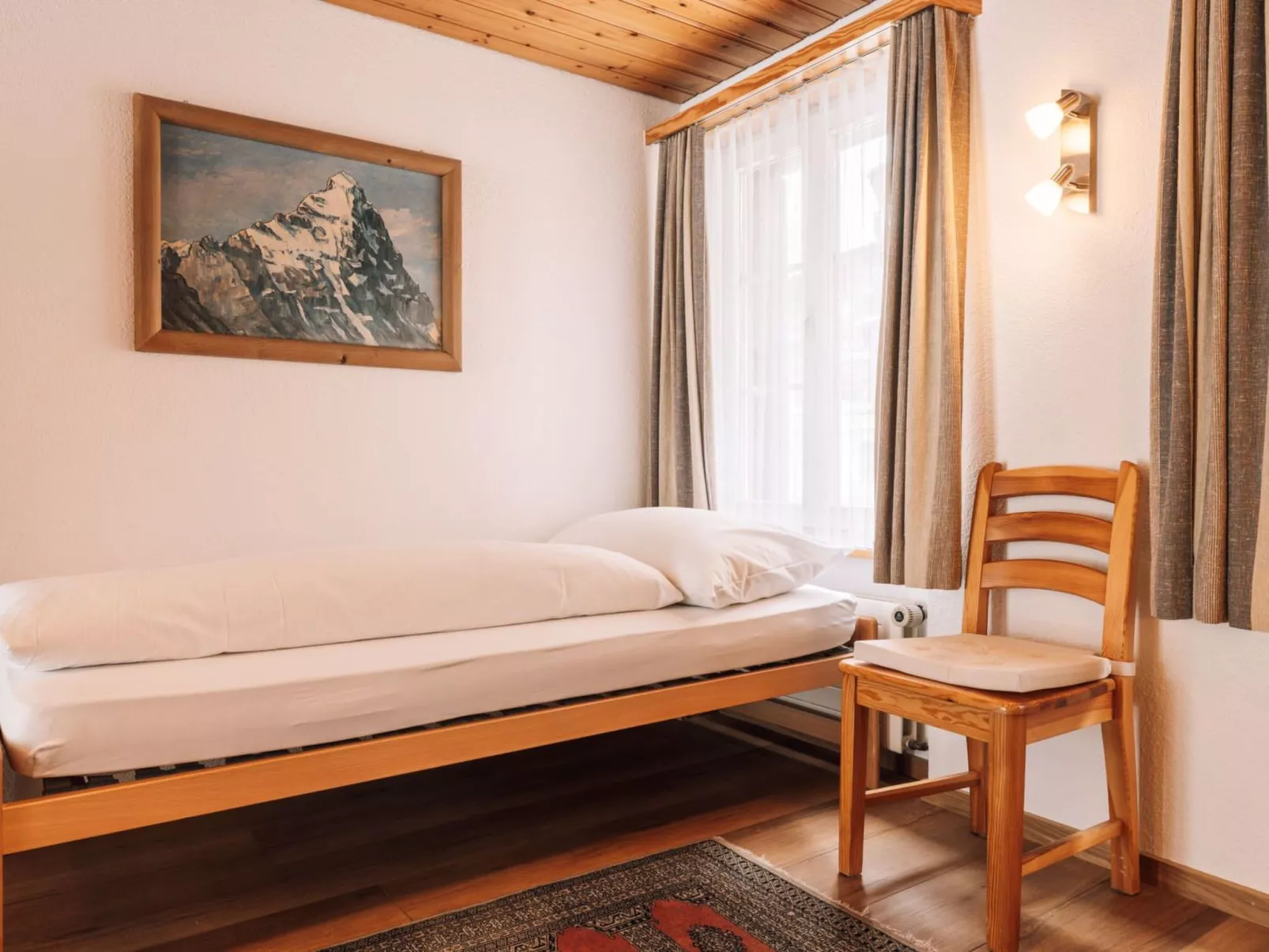 Hohturnen 2,5-Zimmer Wohnung - Binnen