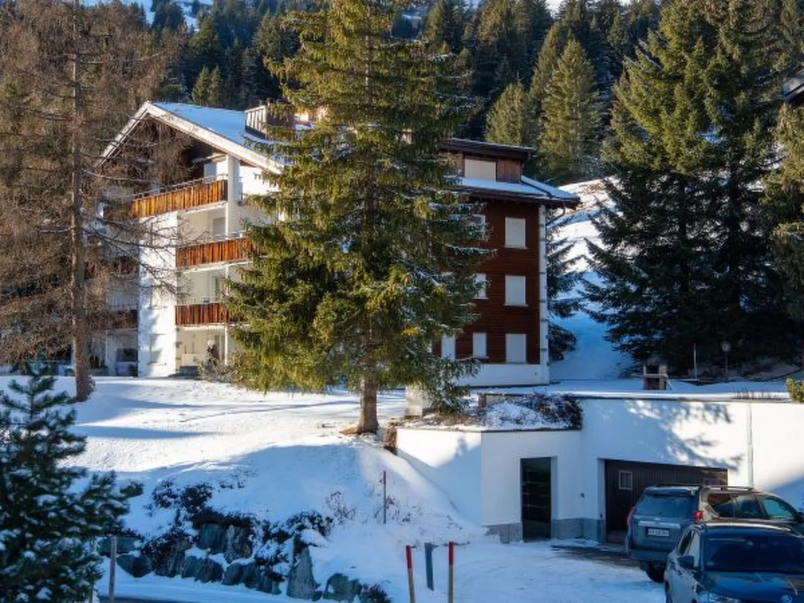 Mit privatem Whirlpool für 4 Personen Casoja Lenzerheide - Buiten