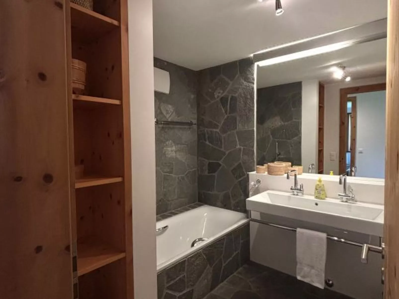 Family accommodation Oberbergstrassse for 5 persons Parpan - Binnen