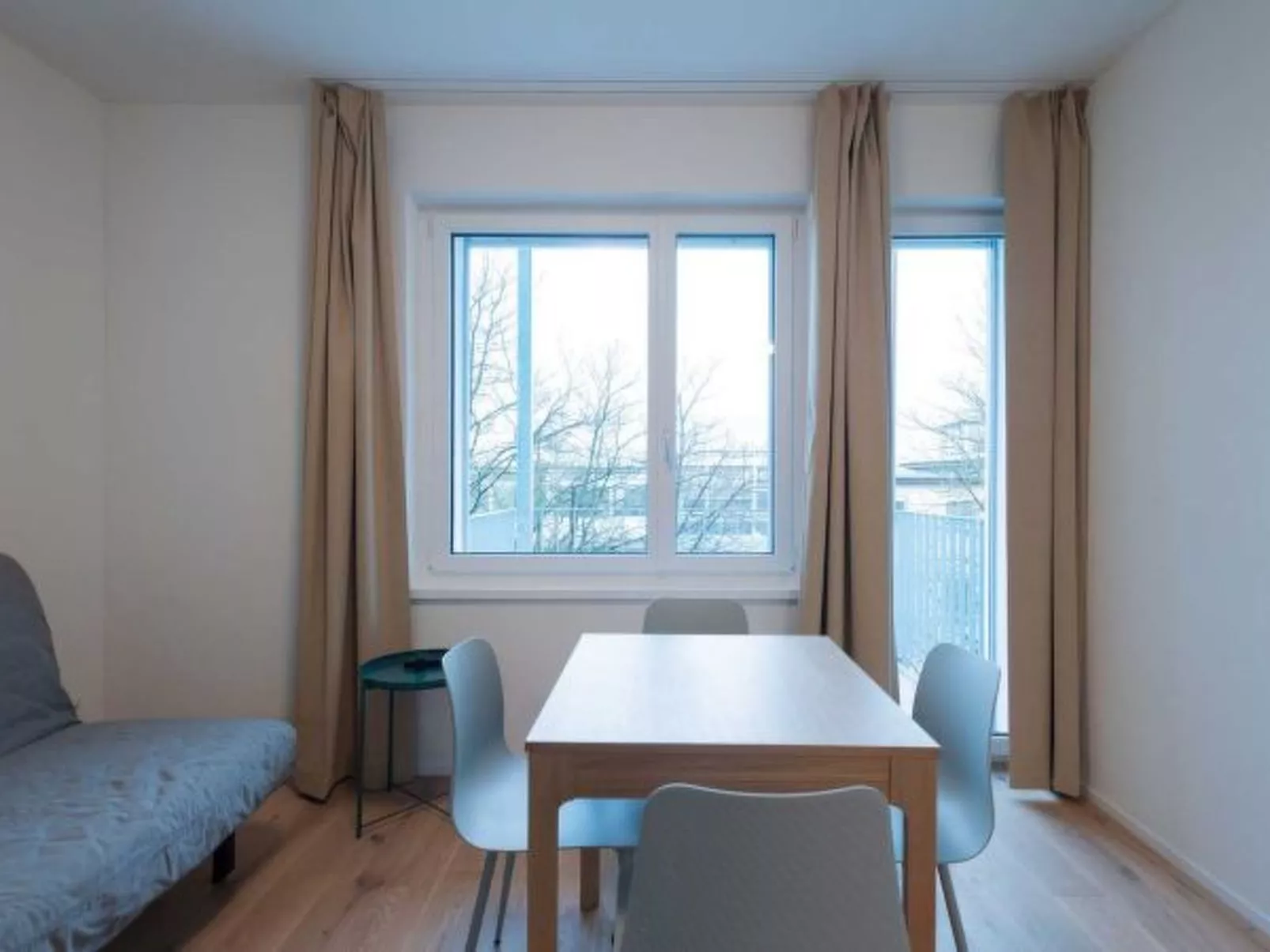 ZH Green 4 - Letzigrund HITrental Apartment - Binnen