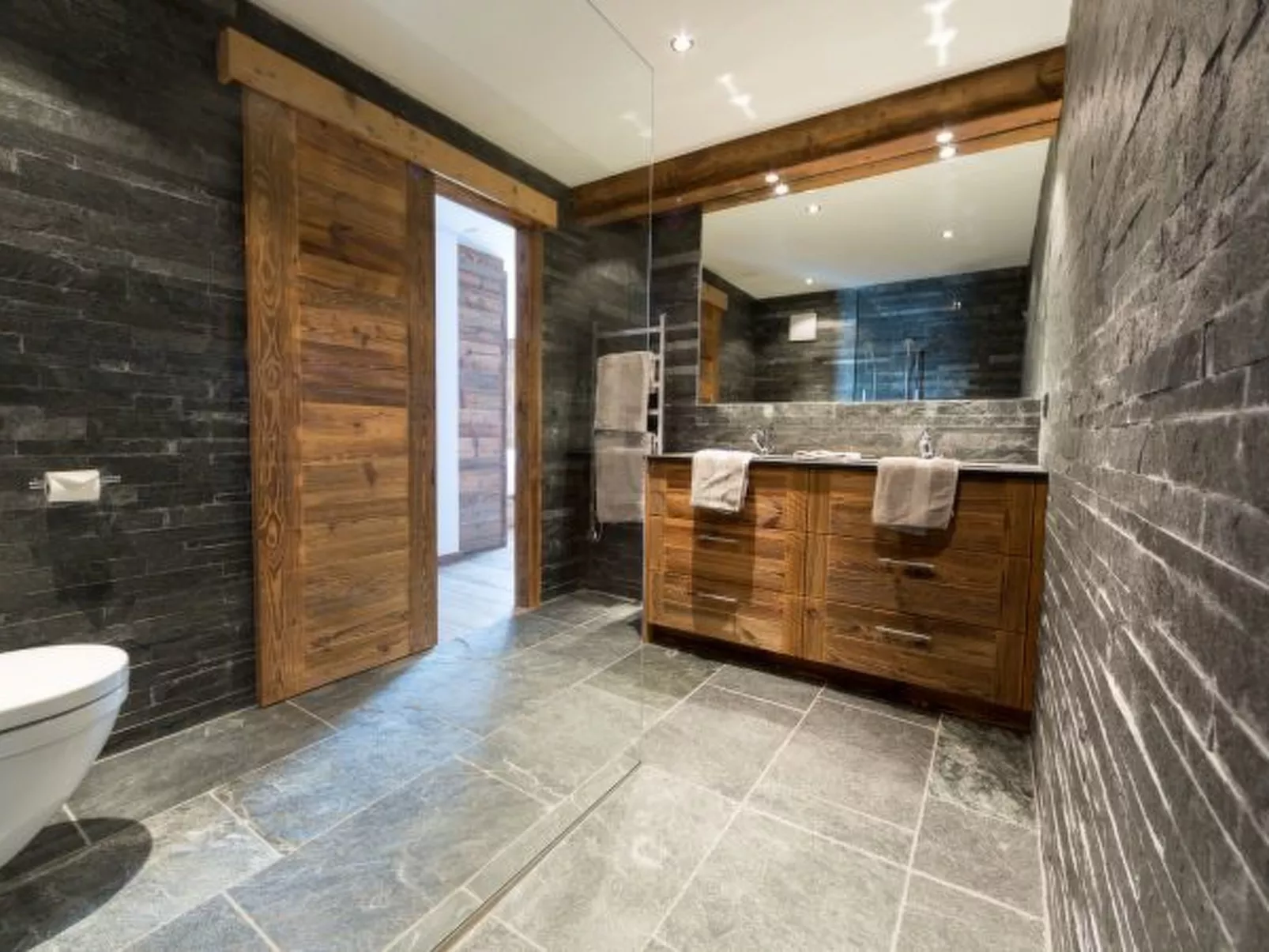 La Cordée 4 luxury ski lift  Spa access - Binnen