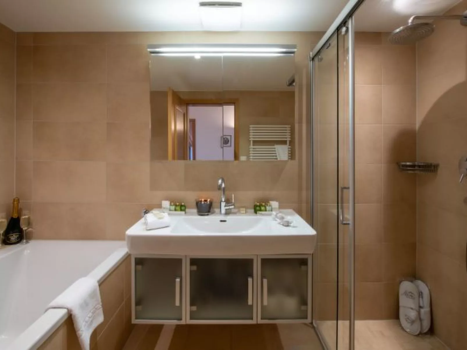 Waldbort Penthouse Residence - Binnen
