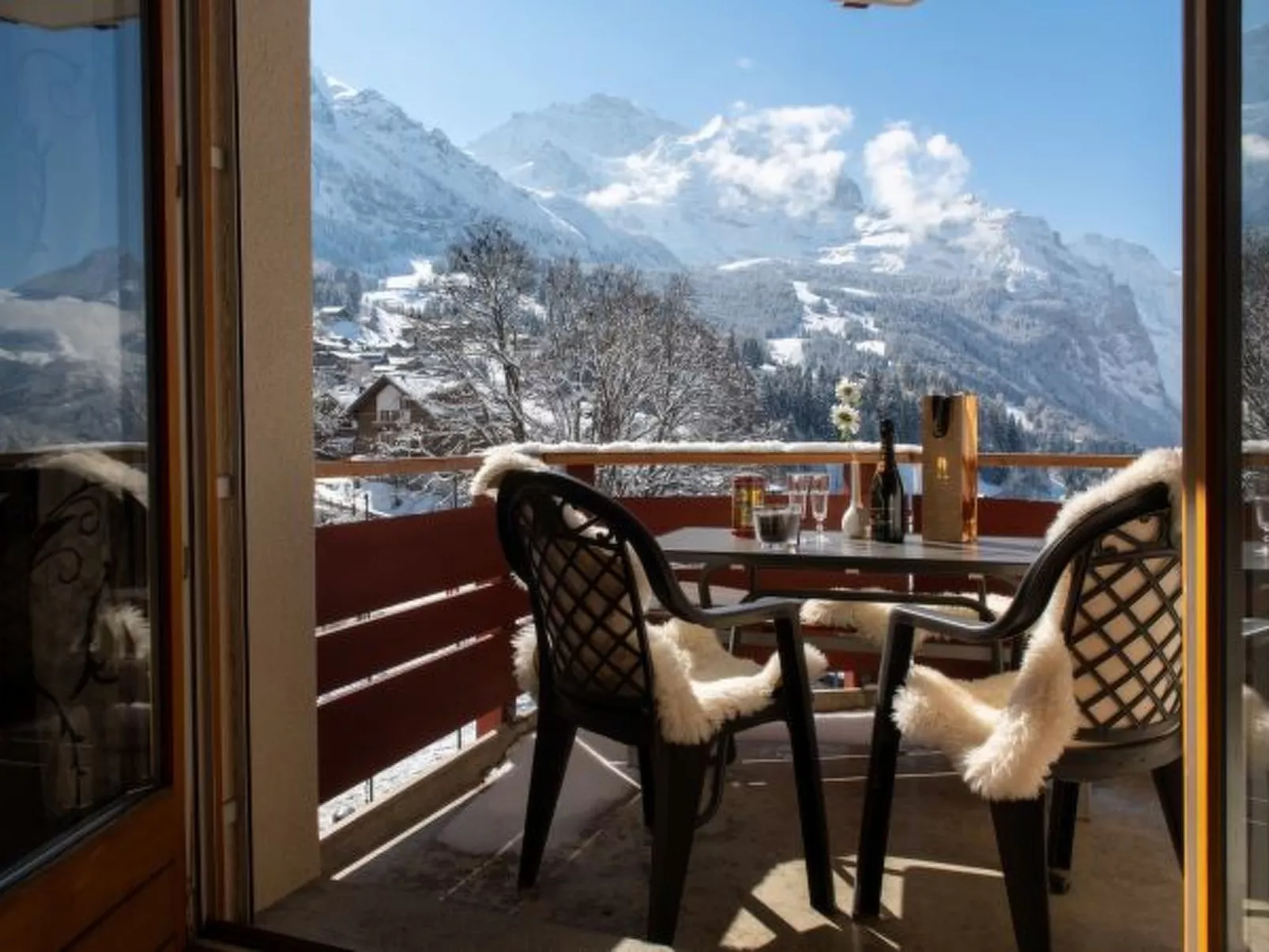 Eiger Residence - Buiten