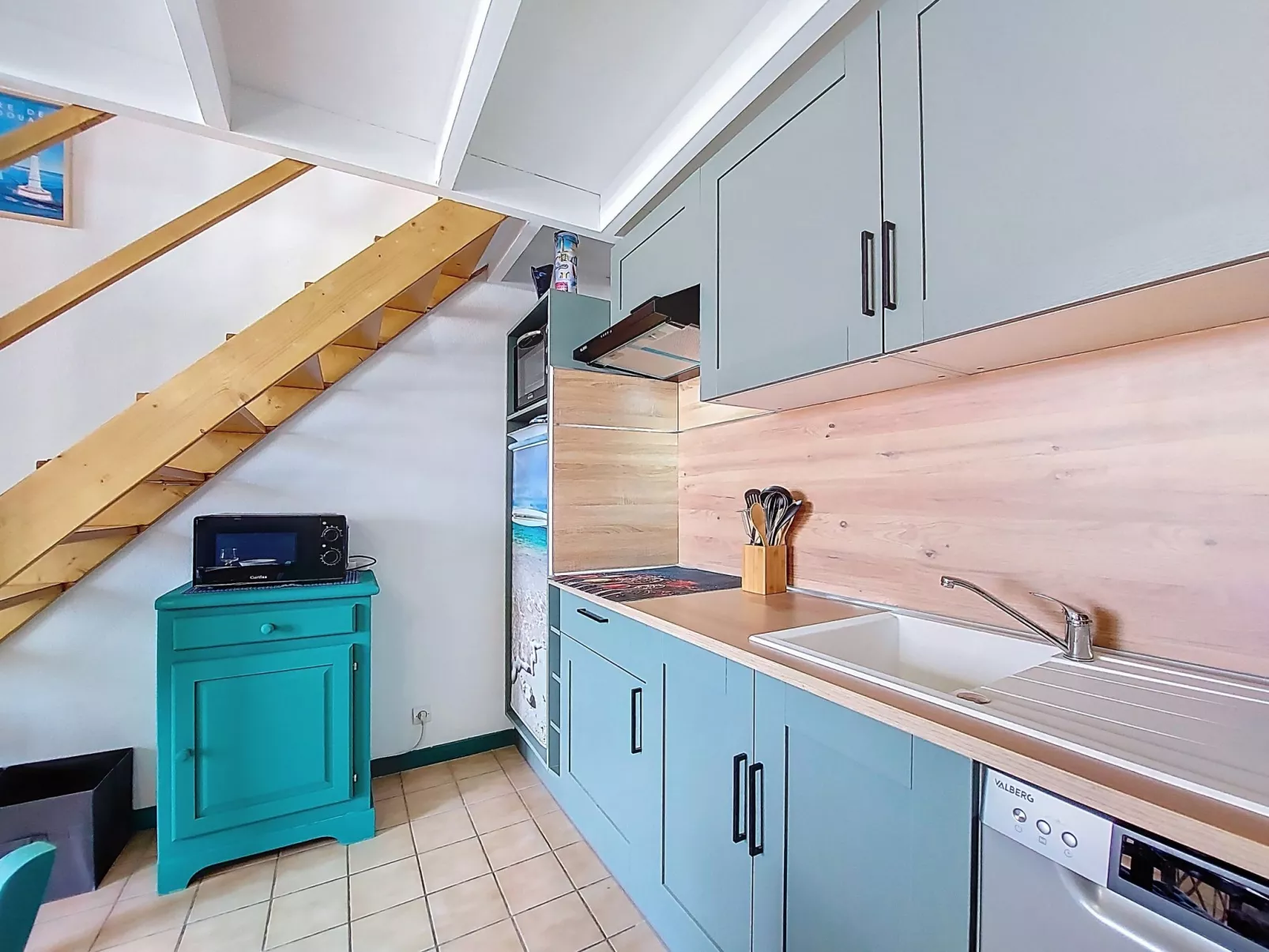 Les Soleils Rouges - Binnen