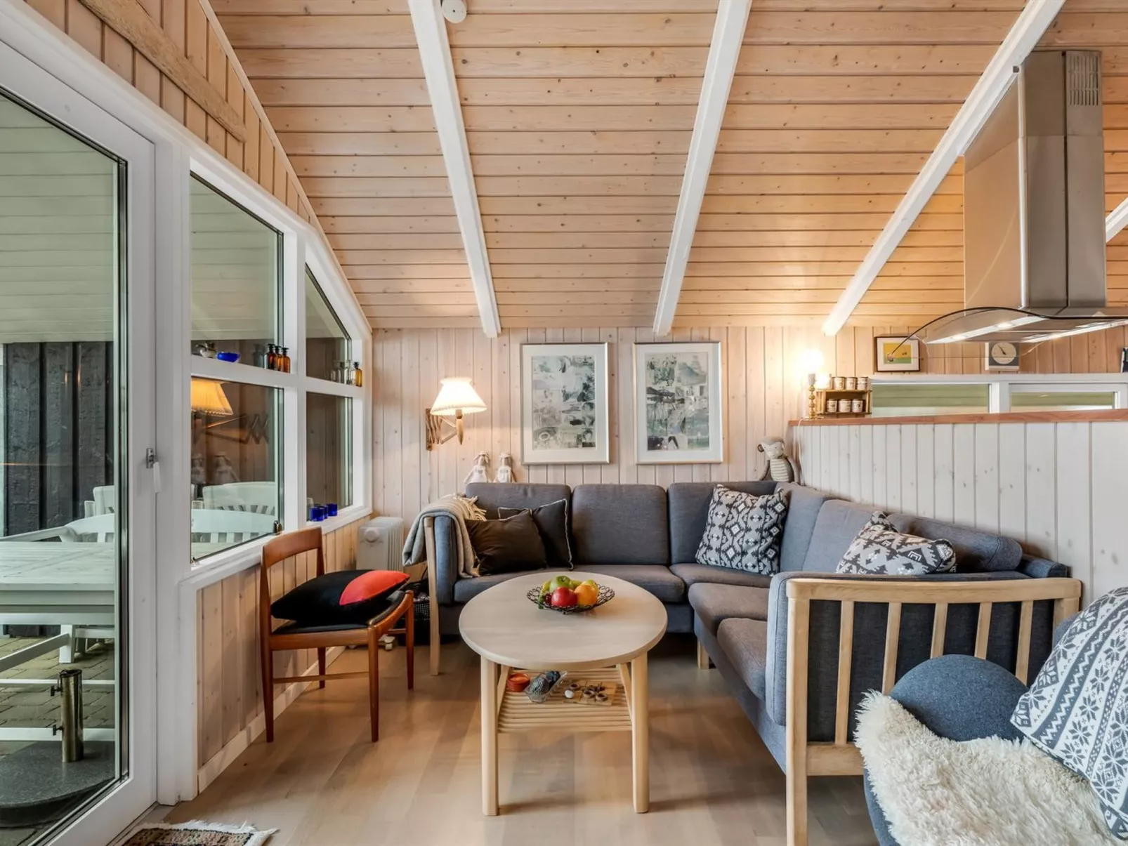 "Fritza" - 400m from the sea - Binnen