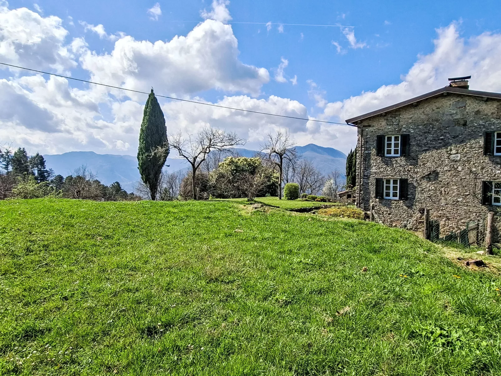 Il Colle di Tiglio - Buiten