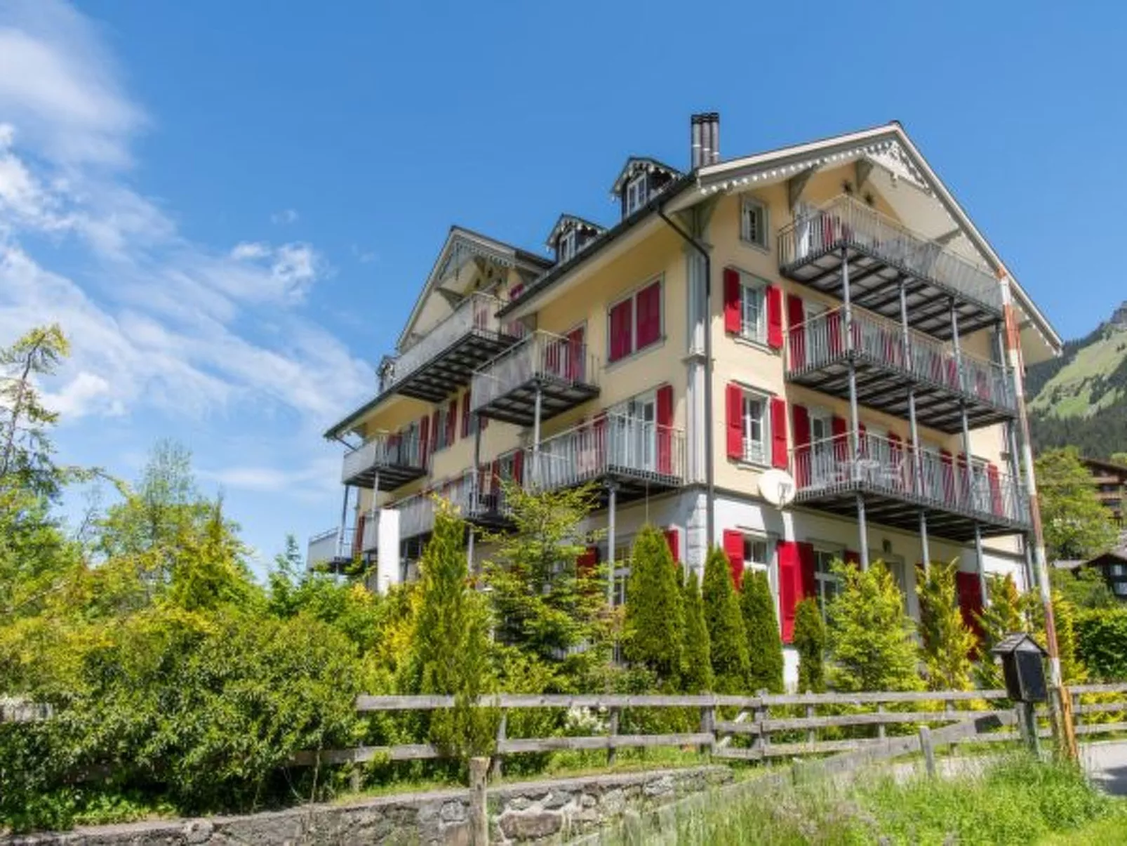 Chalet Mittaghorn Apt. 5 - Buiten