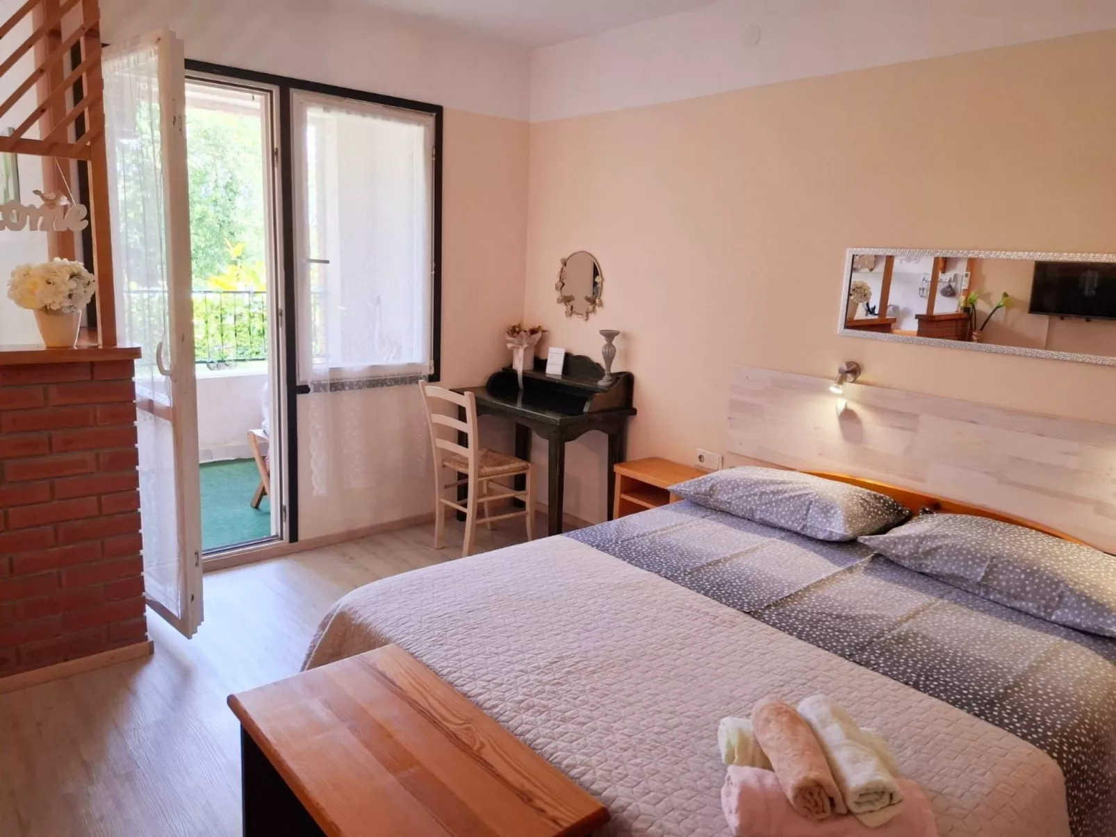 'Kate' mit Balkon - Image-tags.info