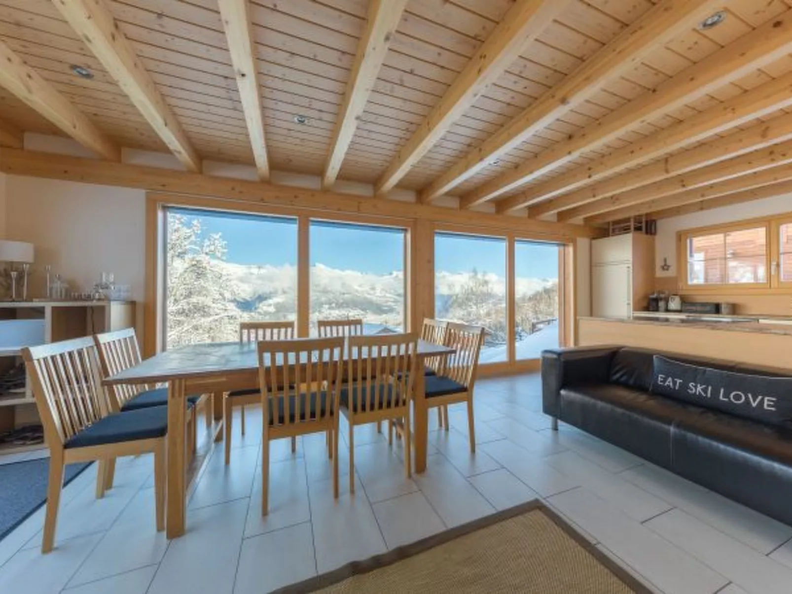 Chalet Nid Blanc wood burning hottub - Binnen