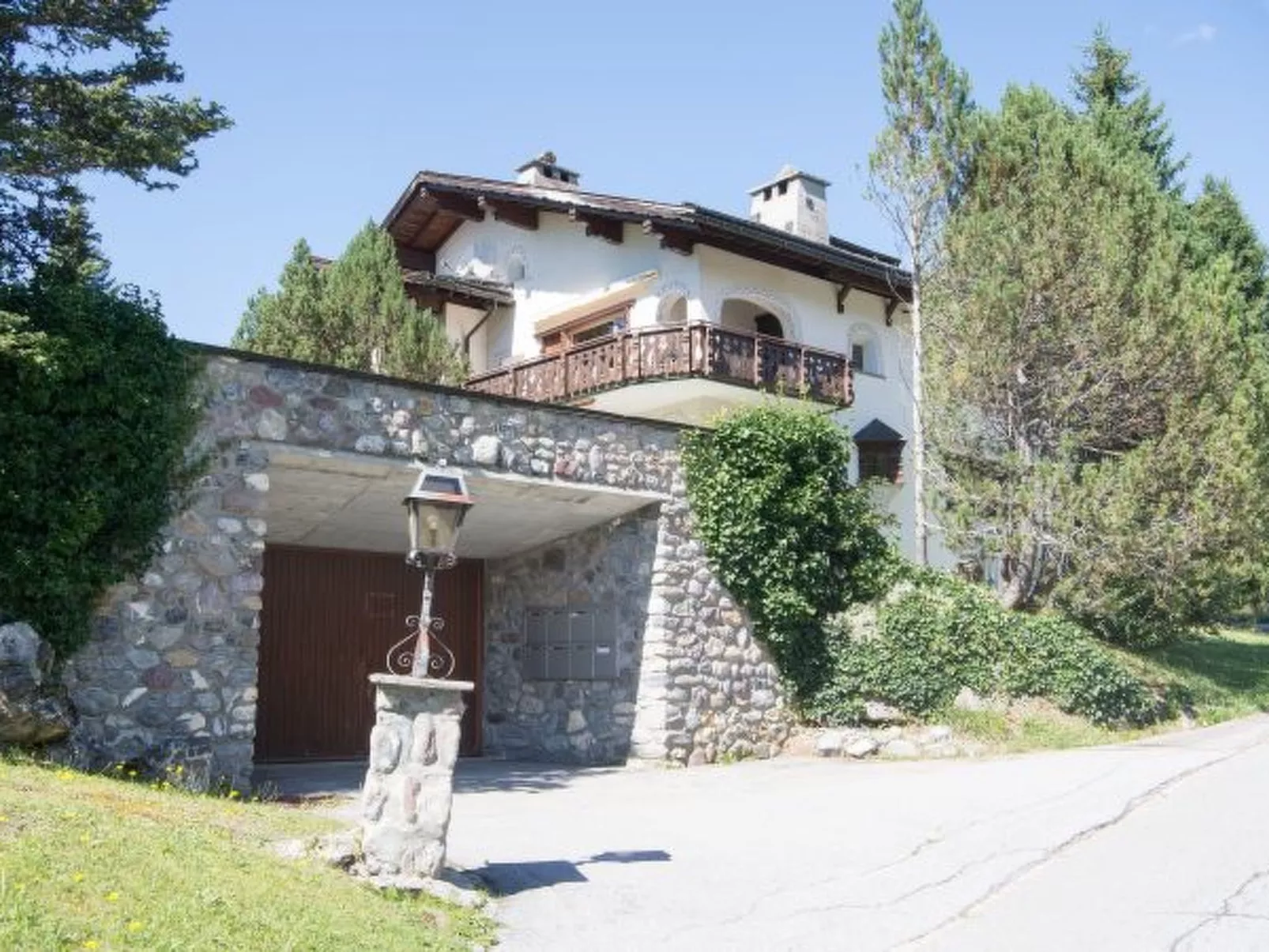 Mit Whirlpool für 6 Personen-Lenzerheide - Buiten