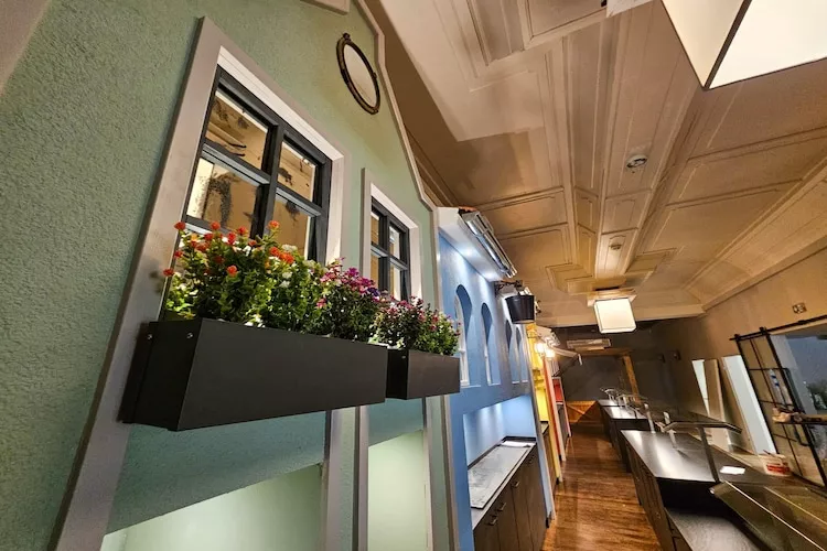 1-Raum Dachstudio - Parkfaciliteiten