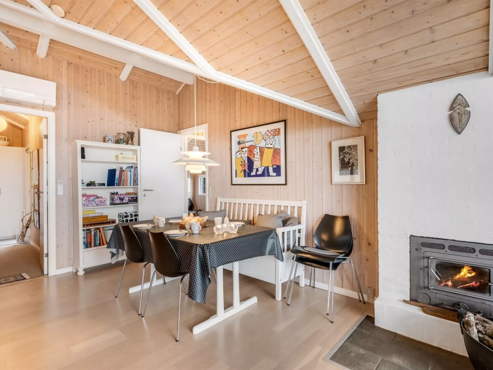 "Fritza" - 400m from the sea - Binnen