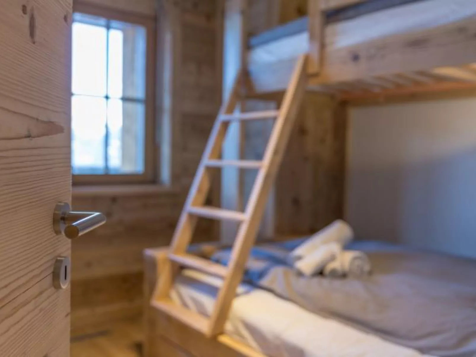 Nendaz 2 bedroom apartment - close ski lift (R27) - Binnen