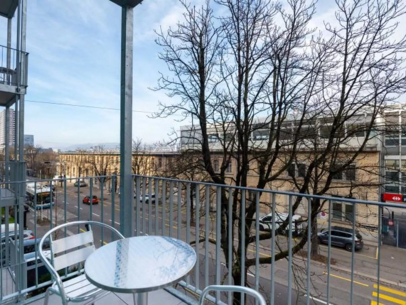 ZH Pink GF - Letzigrund HITrental Apartment - Buiten